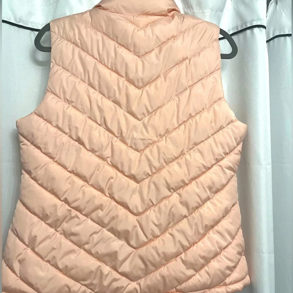 Gap Large Vest - Picture 3 of 3
